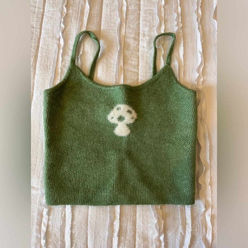 Green Mushroom Tank